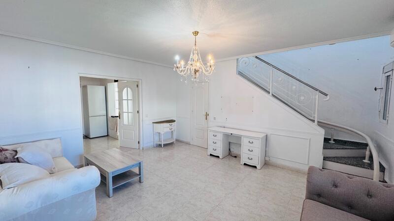 2 bedroom Townhouse for sale 2 bedroom Townhouse for sale