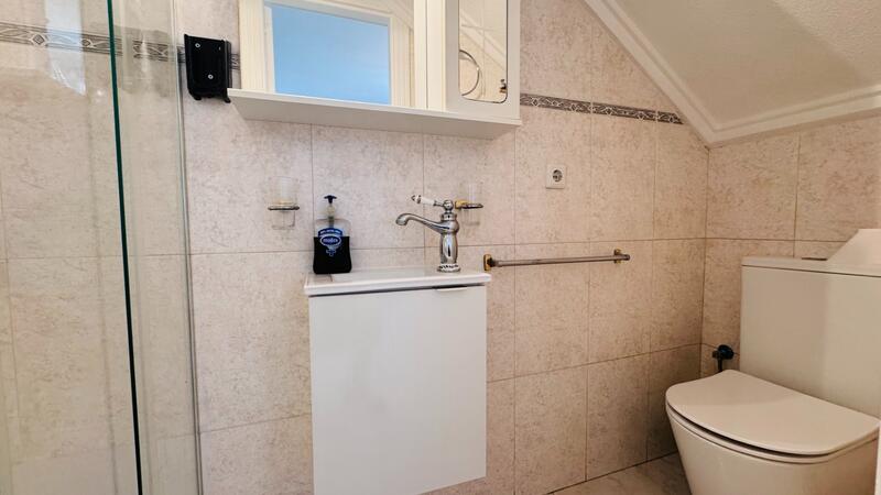 2 bedroom Townhouse for sale 2 bedroom Townhouse for sale