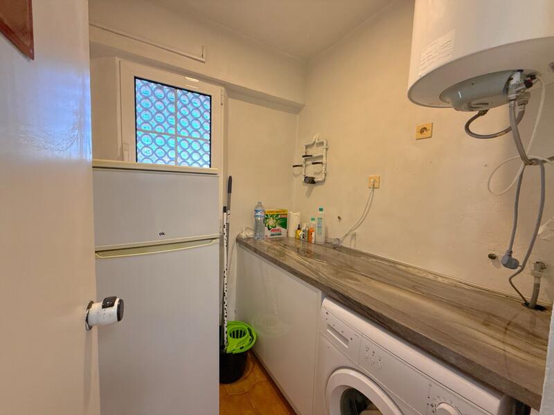 3 slaapkamer Gezinswoning Te koop