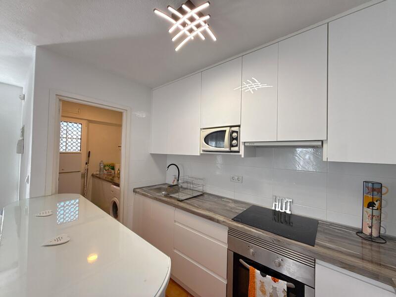 3 slaapkamer Gezinswoning Te koop