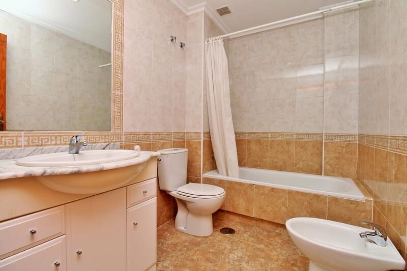 2 slaapkamer Appartement Te koop