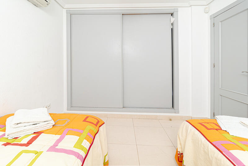 2 slaapkamer Appartement Te koop