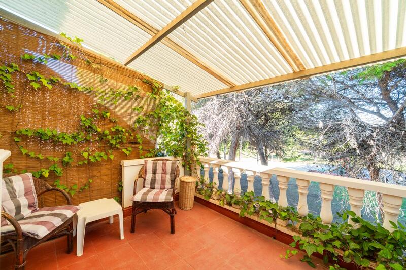 2 sovrum Radhus till salu