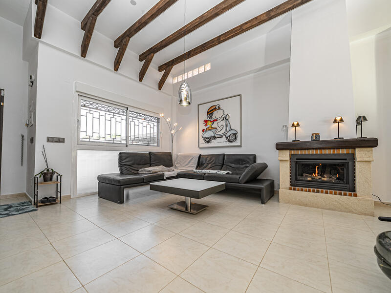 3 Schlafzimmer Villa zu verkaufen 3 Schlafzimmer Villa zu verkaufen