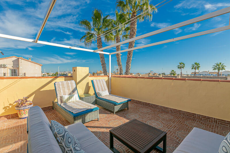 2 soverom Villa til salgs 2 soverom Villa til salgs