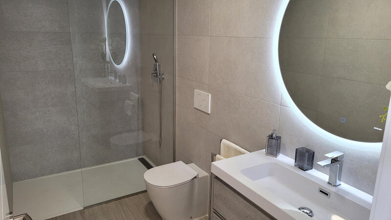 2 slaapkamer Appartement Te koop