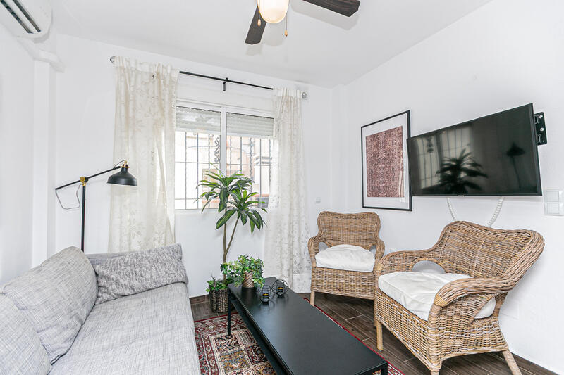 2 slaapkamer Gezinswoning Te koop