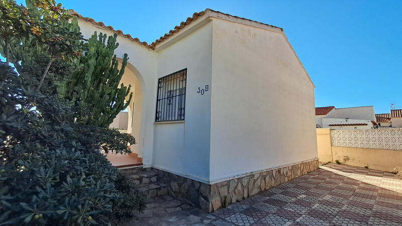 2 bedroom Villa for sale