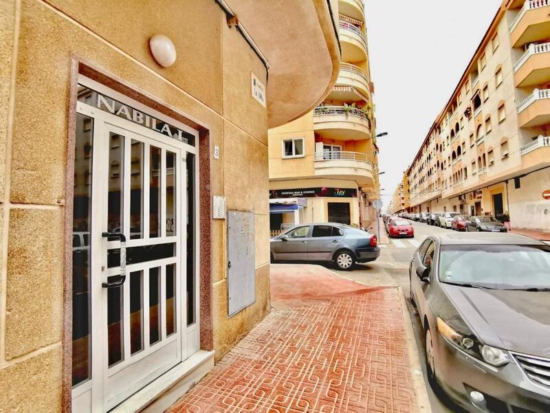 1 bedroom Apartment for sale
