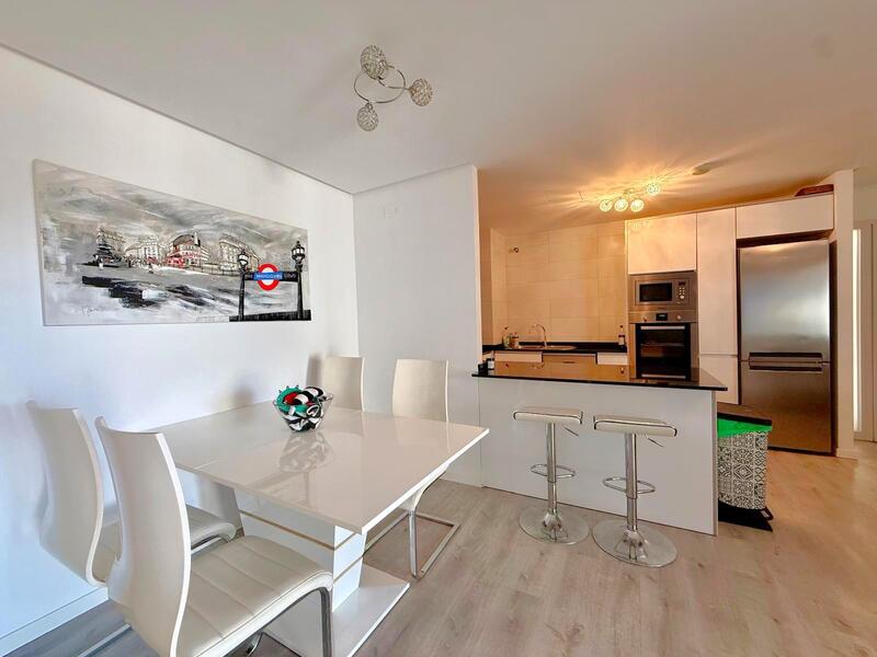 2 спальная комната квартира продается