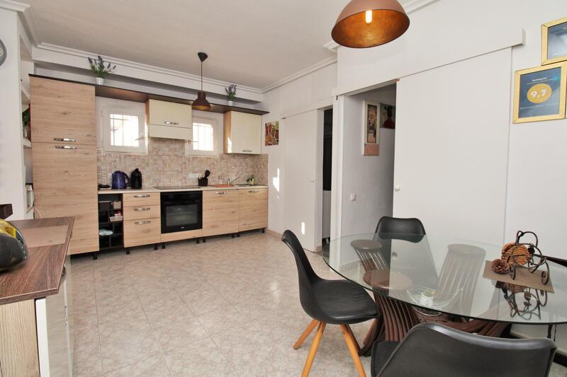 3 bedroom Apartment for sale
