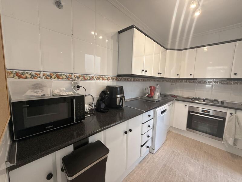 3 bedroom Townhouse for sale