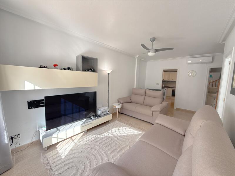 3 bedroom Townhouse for sale