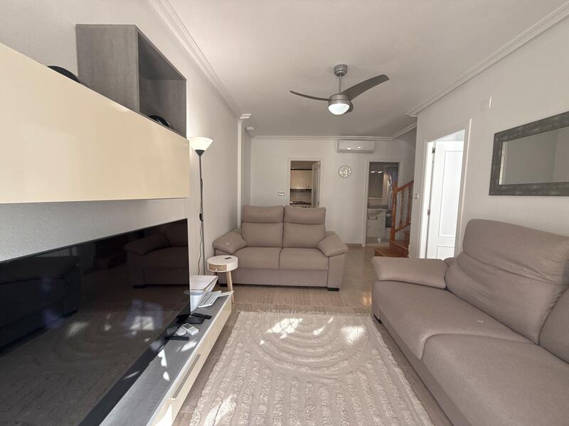 3 bedroom Townhouse for sale