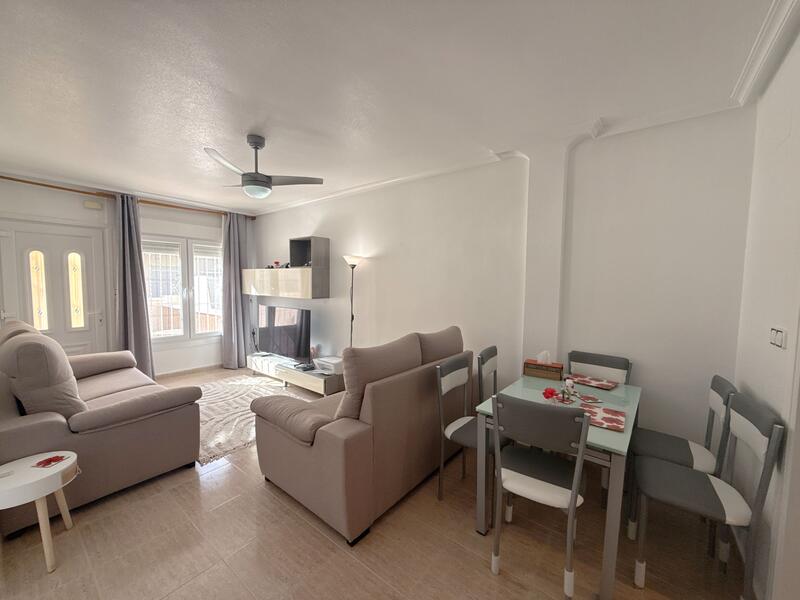 3 bedroom Townhouse for sale