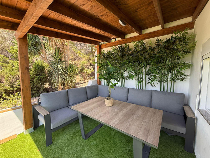 3 bedroom Townhouse for sale