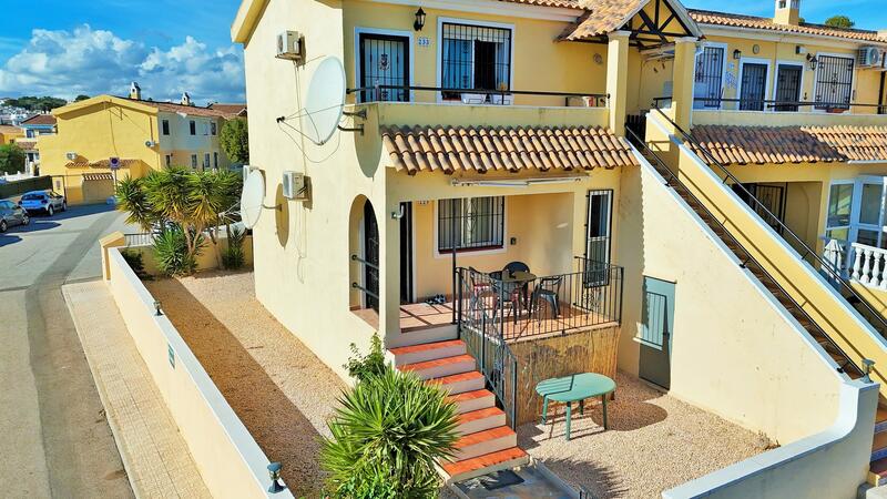Appartement Te koop in Villamartin, Alicante