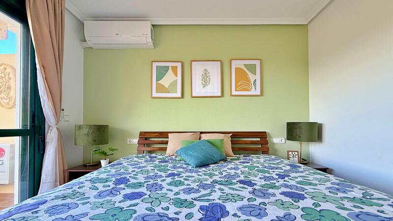 2 Cuarto Adosado en venta