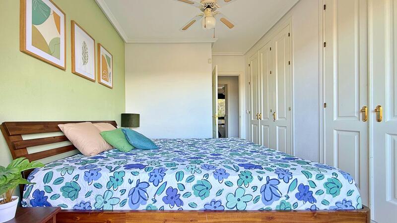 2 Cuarto Adosado en venta