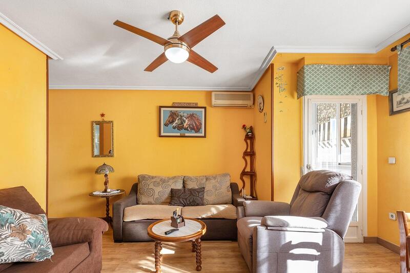 2 slaapkamer Appartement Te koop