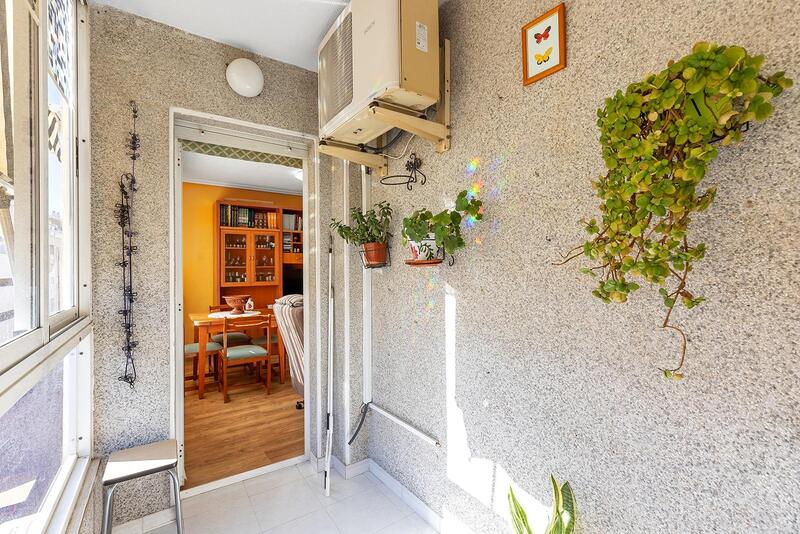 2 slaapkamer Appartement Te koop