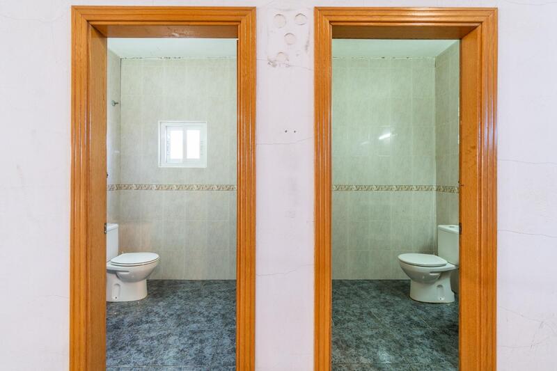 Commercial Property for Long Term Rent