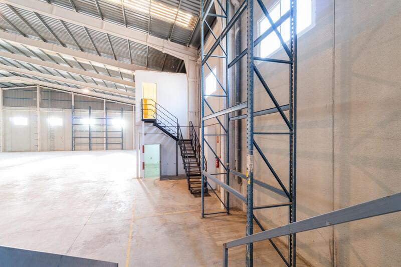 Commercial Property for Long Term Rent