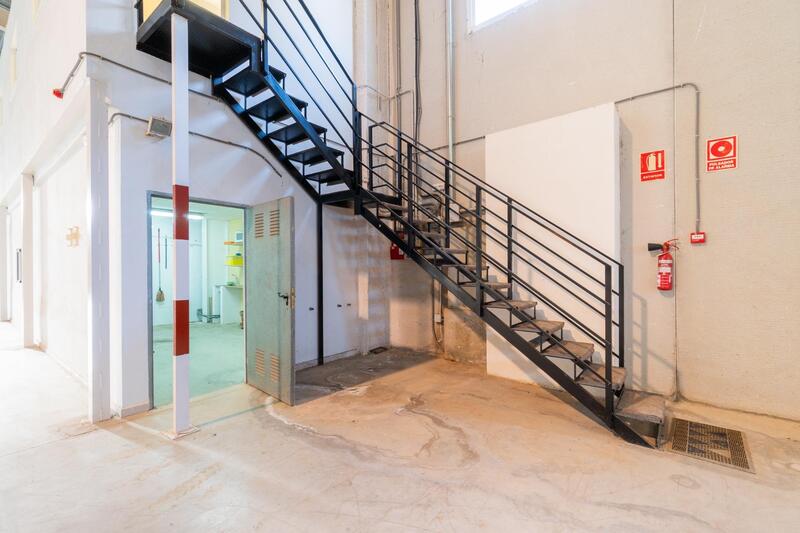 Commercial Property for Long Term Rent