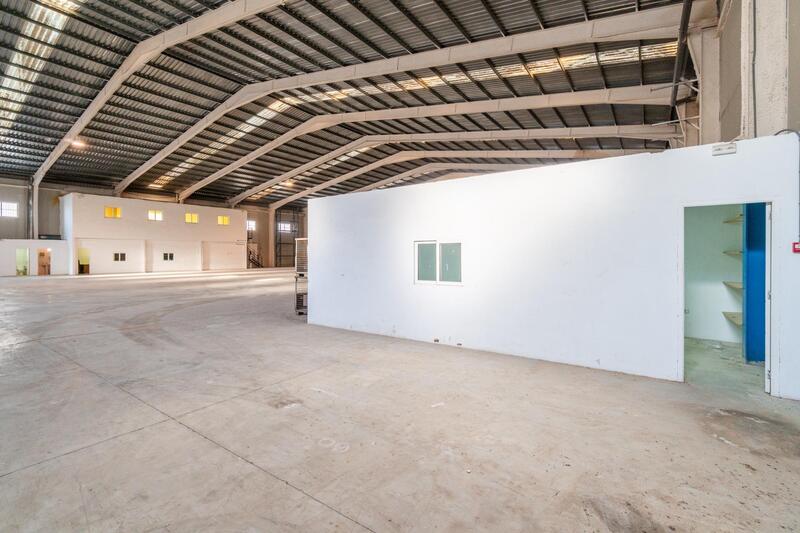 Commercial Property for Long Term Rent