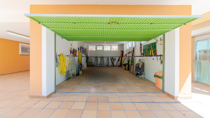 7 Cuarto Villa en venta