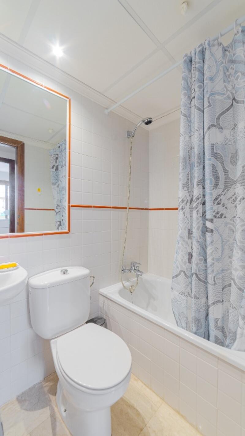 2 спальная комната квартира продается