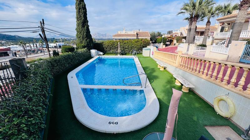 2 chambre Villa à vendre