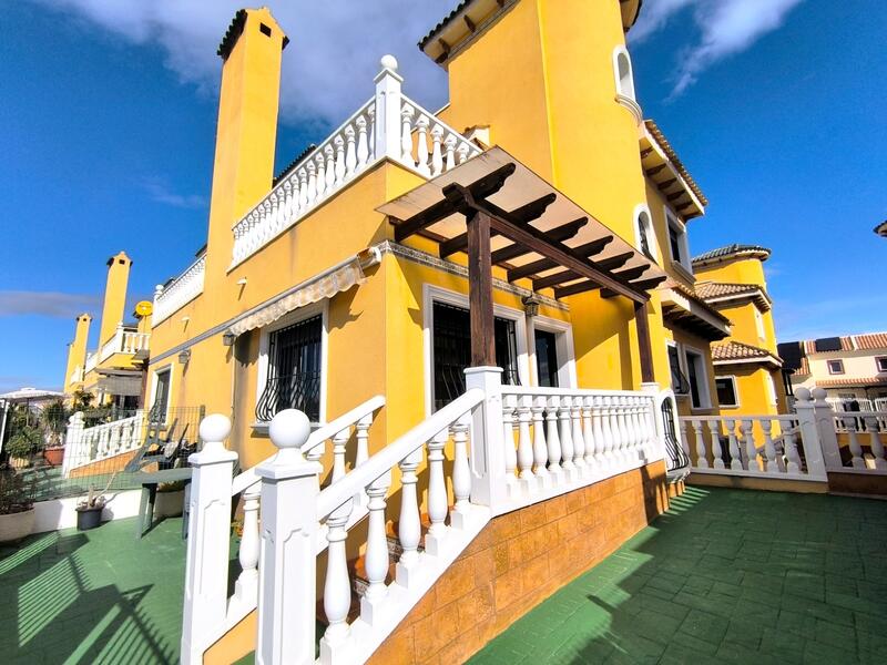 Villa Te koop in Ciudad Quesada, Alicante