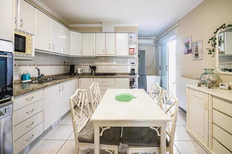 2 soveværelse Byhus til salg