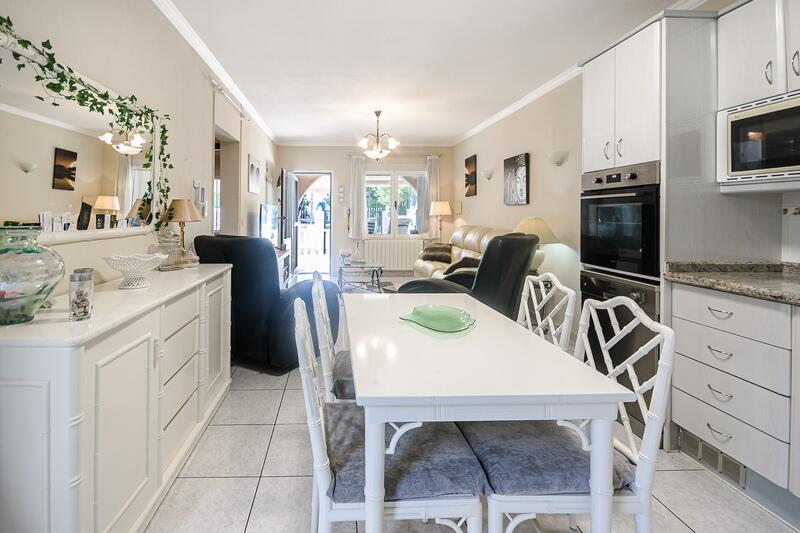 2 soveværelse Byhus til salg