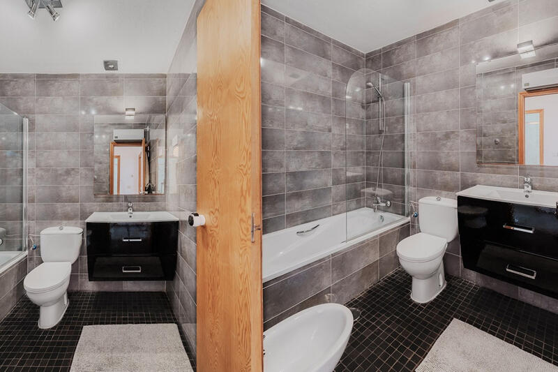 3 sovrum Radhus till salu 3 sovrum Radhus till salu