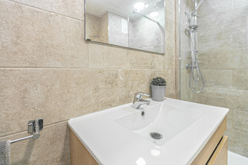 2 спальная комната квартира продается