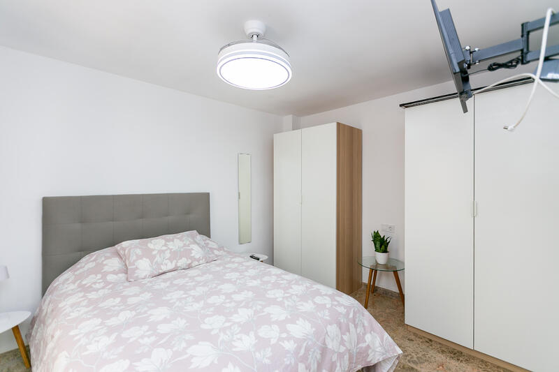 2 спальная комната квартира продается