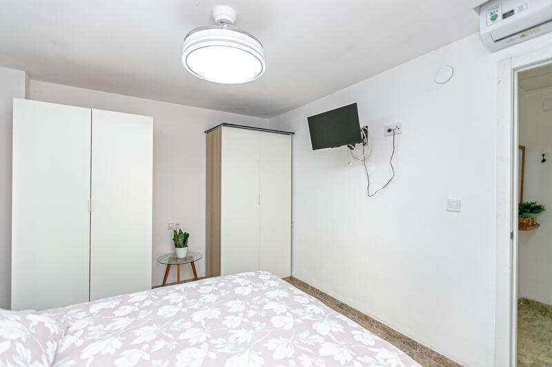 2 спальная комната квартира продается