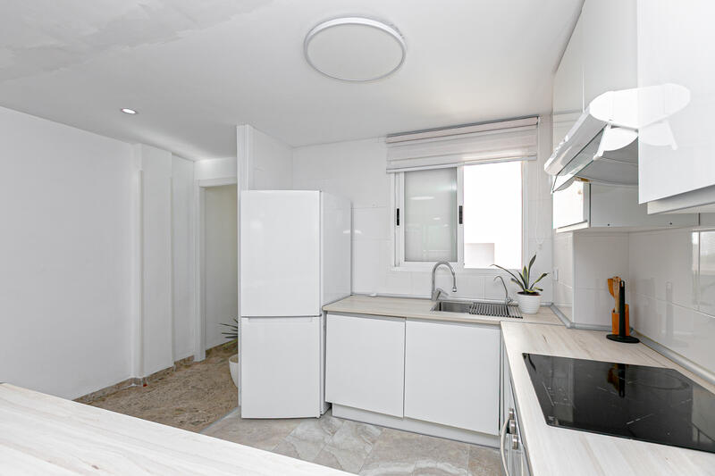 2 спальная комната квартира продается