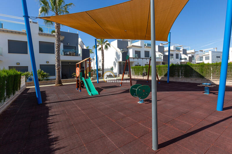 2 slaapkamer Appartement Te koop