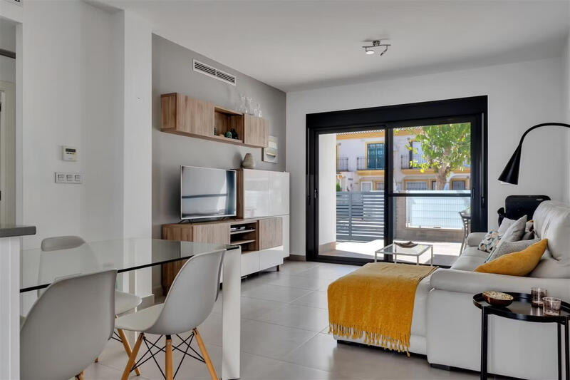 2 slaapkamer Appartement Te koop