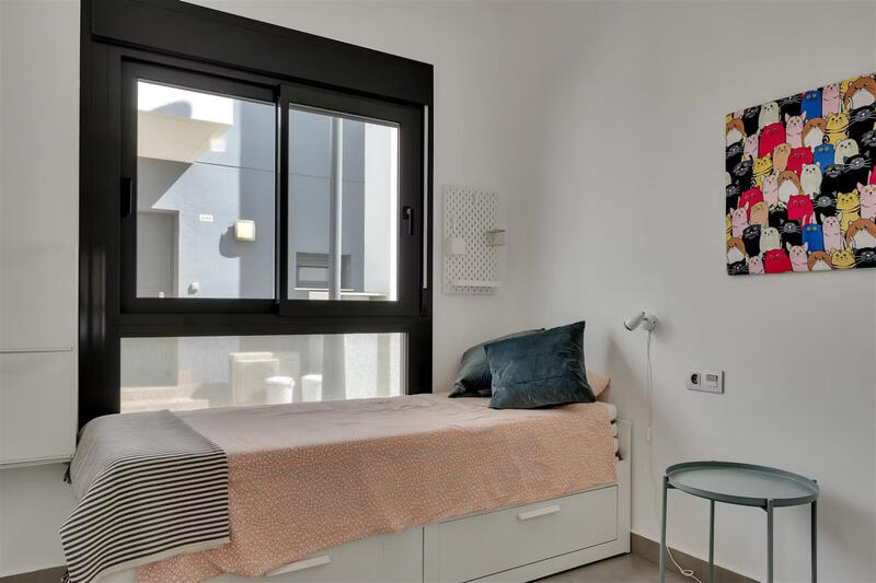 2 slaapkamer Appartement Te koop