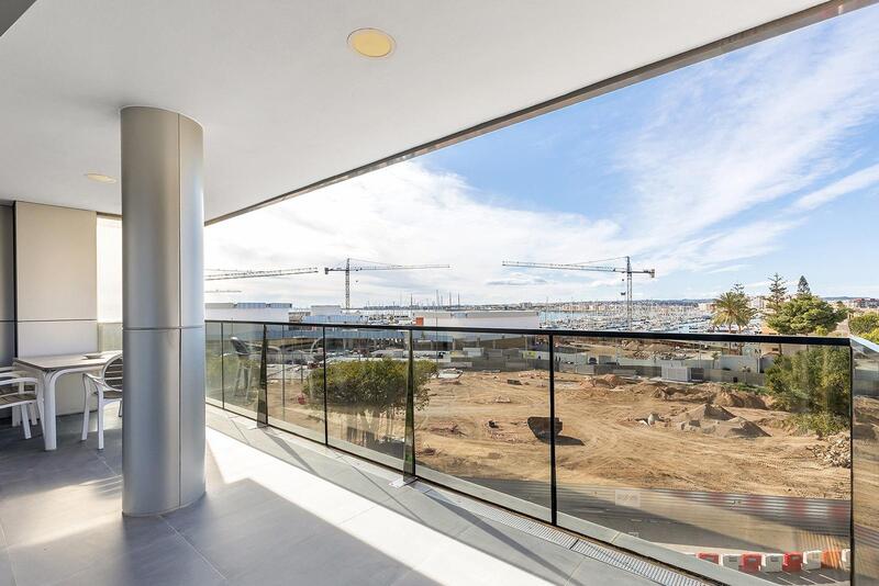 квартира продается в Torrevieja, Alicante