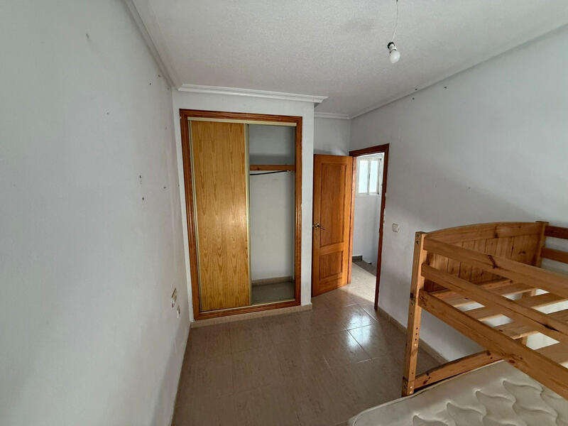 2 bedroom Townhouse for sale