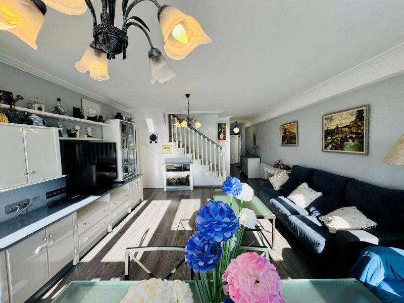 3 bedroom Apartment for sale