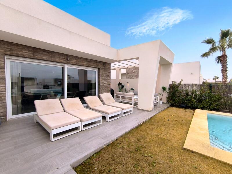 3 slaapkamer Villa Te koop