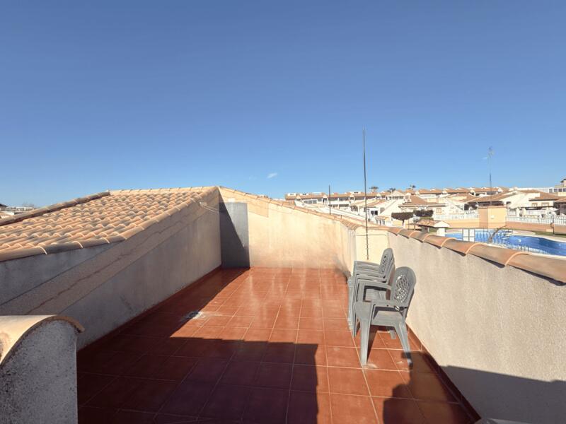 2 Cuarto Villa en venta