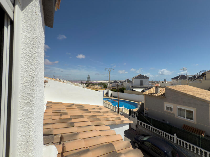 Rekkehus for langtidsleie i Los Balcones, Alicante