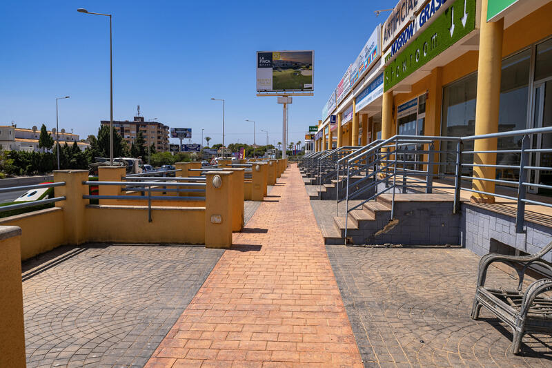 Commercial Property for Long Term Rent